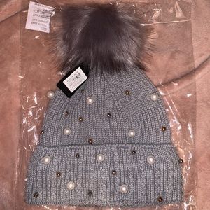 NWT fleece lined beanie with Pearls and Pom- color in Grey